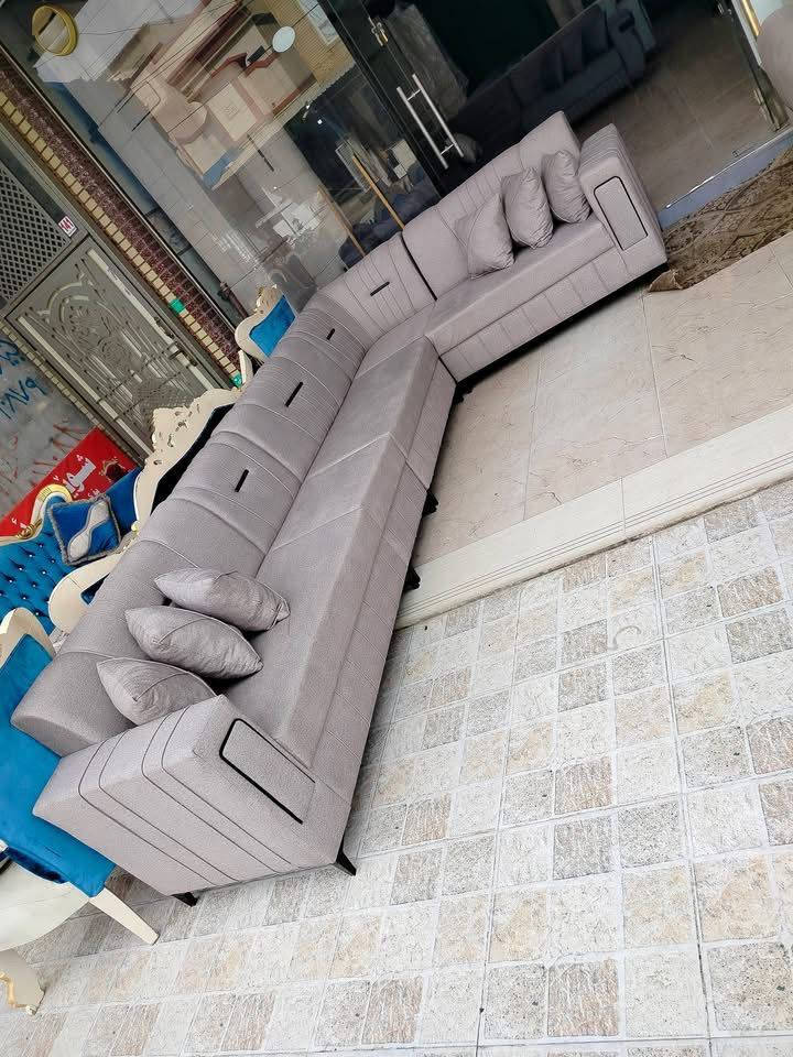 يتؤفر لدينا قنفات حرف L جاهز
مكون من 10 مقاعد  7 امتار  بكافة الالوان  🚥 

كما يتوفر ايظآ فصالات حسب الطلب 👍

🔴 بظمان حقيقي مواد تركي 🫟 

للاستفسار /***********  واتساب واتصال
