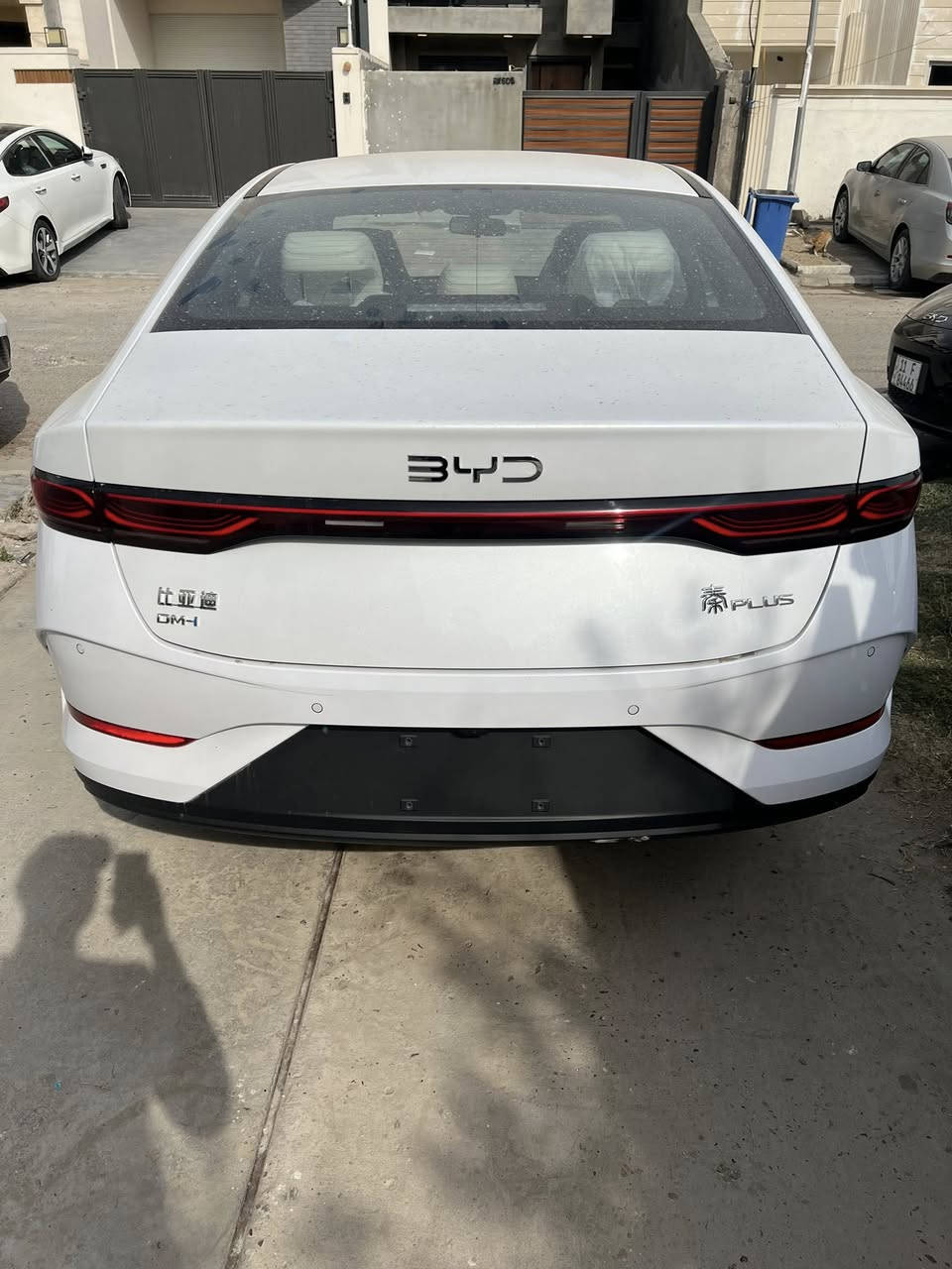 بي واي دي كن بلاس موديل 2025 زيرو
مستلم سنويه باسمي وبقت لوحات باجر اثبت لوحاتها 
من تشتري عقد مروري وباجر تبصم باسمك مرقم وكامل

💵 السعر 119 ورقة بالعراقي 18.500.000 
📍بغداد عامرية *********** اتصال او واتساب
