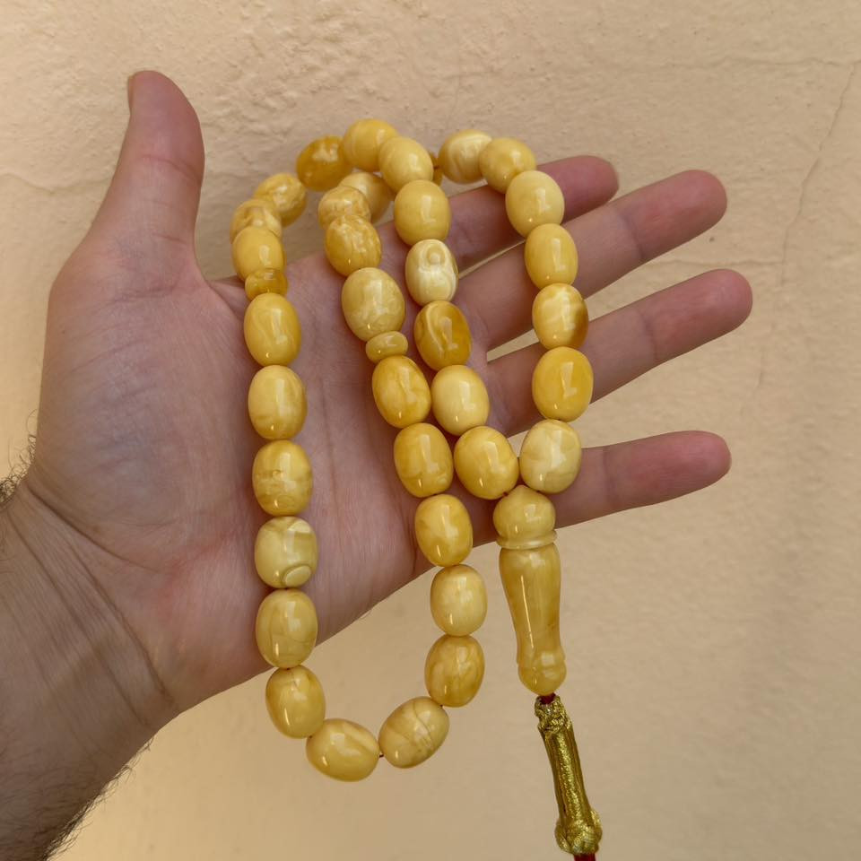 مسباح كهرب  خامة شجرية گصة بيض الحمام الوزن 82 غرام عدد الحبات 37 / يوجد فطر بسيط بالشاهد وممبين مثل مموضح امامكم متوفر توصيل لكل المحافظات


**إذا كنت صاحب هذا الإعلان وتريد حذفه لأي سبب، رجاءا أرسل رسالة إلى الدعم الفني**