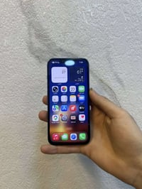 البيع فقط بدون مراوس آيفون 13 عادي   لون ازرك   ذاكره 128   مبدل بطاري...