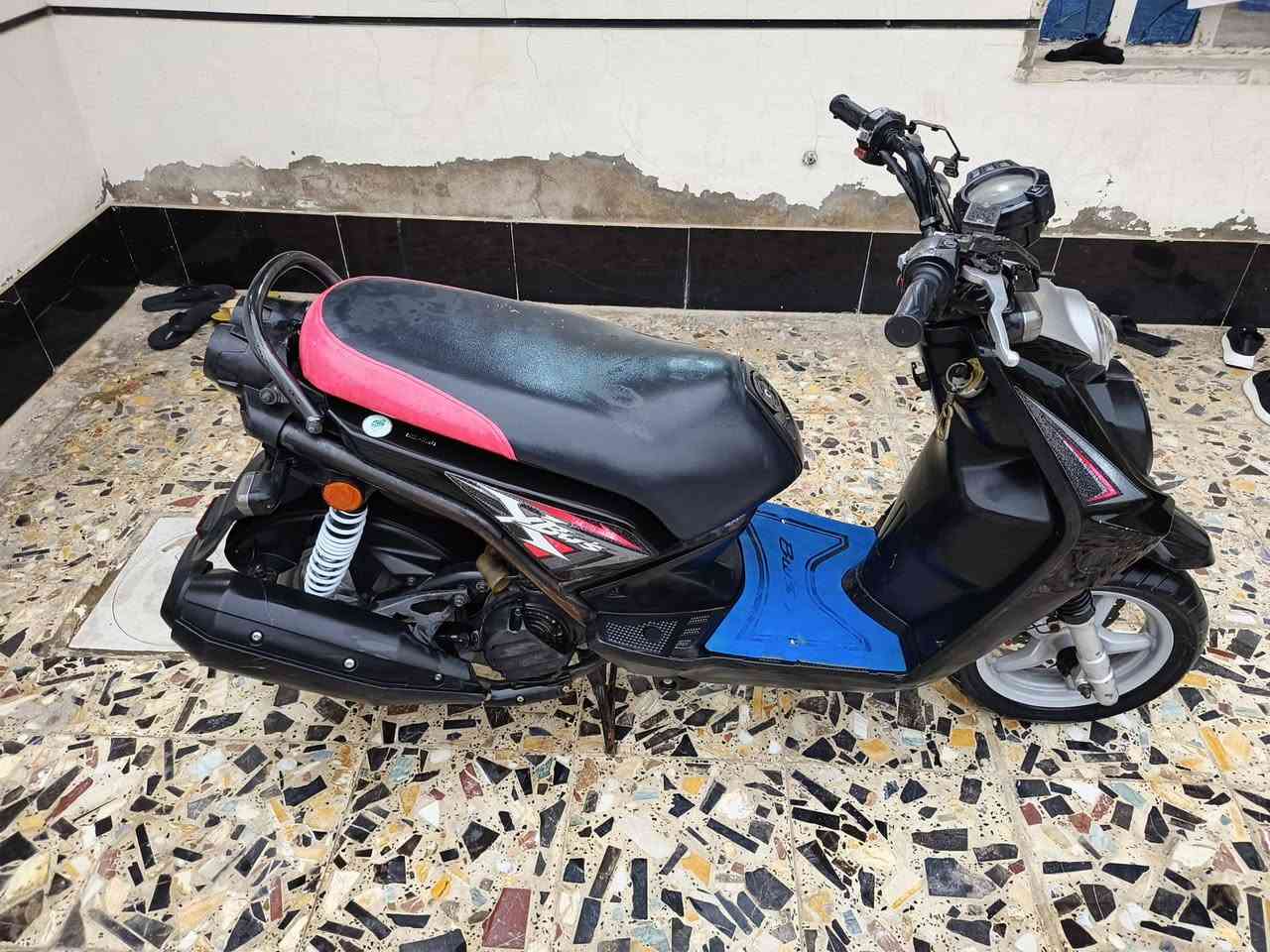 السلام عليكم ورحمه الله وبركات دراجه للبيع سكنس جبلي الدراجه بعد بلاد ما مفتوح بيه برغي الدراجه نضيف وحلوه شعله ومعدل خير من الله السعر اتصل عله ارقم‏‪***********‬‏ لو تراسل خاص🛬👍🏼
