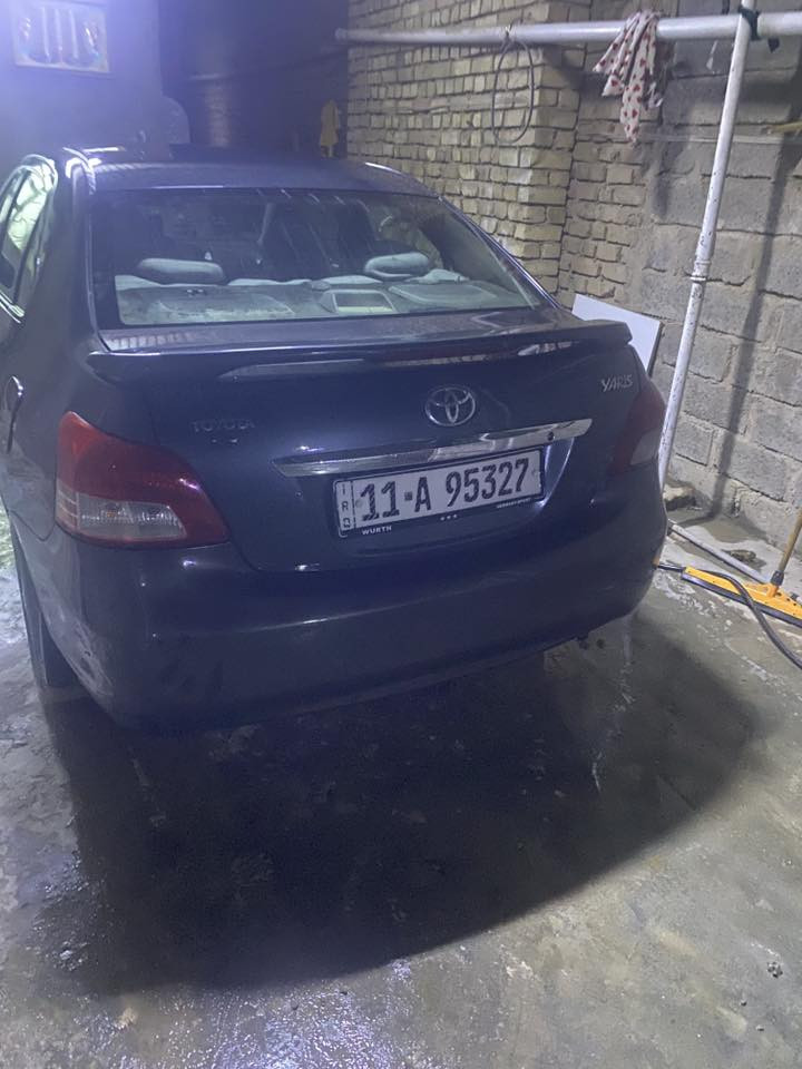 للبيع تيوتا يارس موديل ٢٠٠٧ سنويه جديده  باسمي مكينه كير شرط حداديه نص ونص ز لايت ابيض باتريزوج تاير امامي دوشمه كامره شاشه بيه صبغ حزام  جماليه ضربتها جاملغ خلفي *********** السعر ٧٥ وبي مجال
