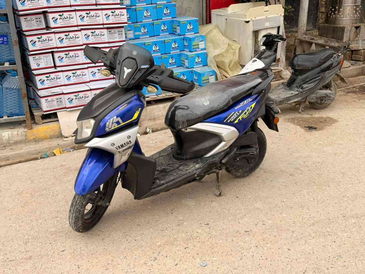 السلام عليكم للبيع ZR
لباقي التفاصيل خاص***********
