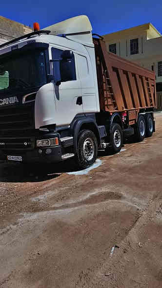 سلام عليكم سياره للبيع مديل 2015 سياره جديده مكينه ثمانية حجمه 580 مجموعه 28شيراوي سياره جديده معنه الكلمه تخم تاير أبو الأسد سياره بسمي مكان السياره البصرة أبو الخصيب سعره $ 675 ست دفاتر و خمسه وسبعين للاستفسار على *********** أو ***********
