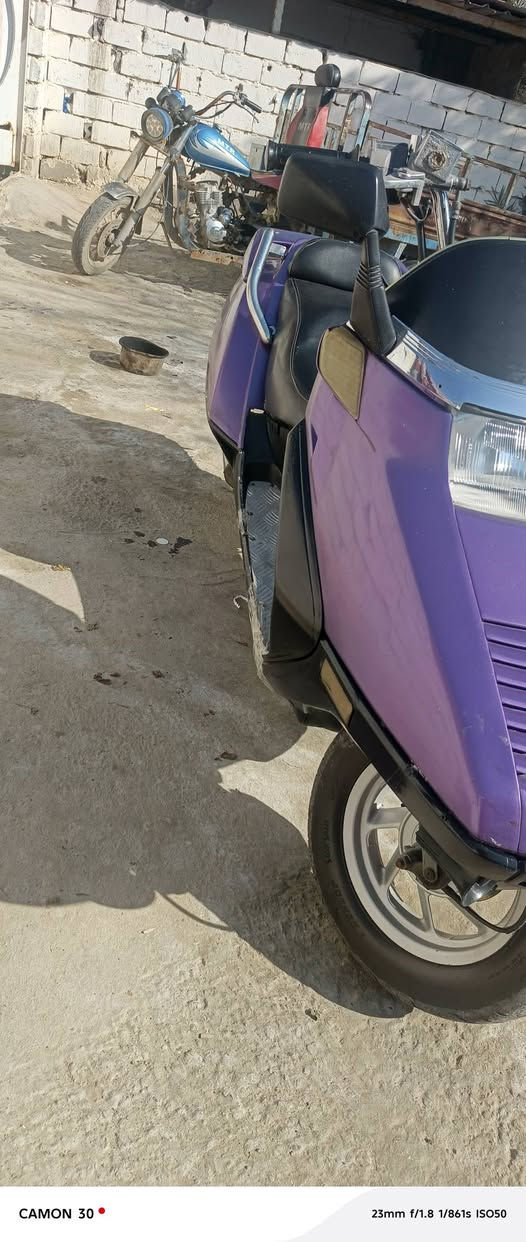 سلام عليكم شبابنه العزا فيوجن 2007البيع كفراته نظيفات بشكل المكينه مفتوحه مره واحده يم احمد الخليجي شرط الفحص السعر 650وبيه مجال شي بسيط الرقم ***********
