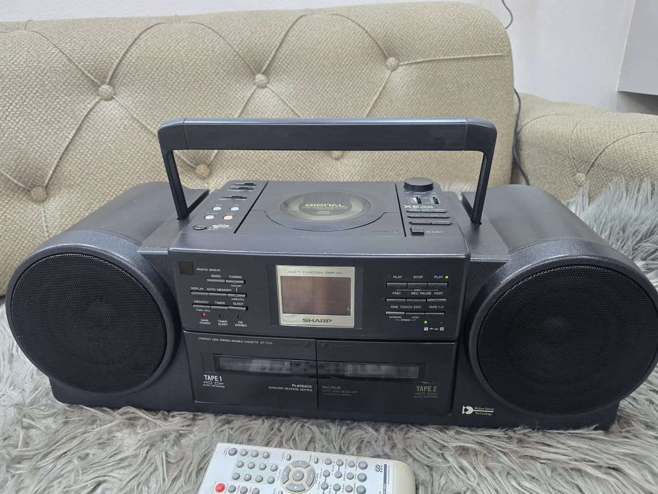 جهاز. مسجل قلاب وجهين بابين  نظام تشغيل ميكانيكي. استريو  سيدي  وراديو واواكس  جهاز ياباني اصلي مع ريمونت تحكم عن بعد  غلاف جدا صلب  جديد جهاز. صوت جدا نقي وعالي


**إذا كنت صاحب هذا الإعلان وتريد حذفه لأي سبب، رجاءا أرسل رسالة إلى الدعم الفني**