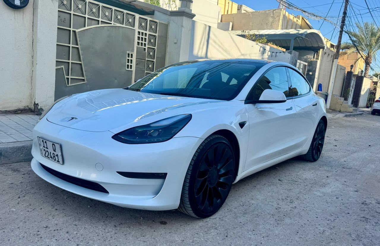 سلام عليكم
تيسلا مودل 3 بيرفورمانس لون ابيض اونلاين
نضيفه جداً السيارة
سنة الصنع : 2023
الضرر : جاملغ امامي وباب السايق بدون ايرباك بدون دواخل 
تبديل باب السائق وتصليح وصبغ الجاملغ الامامي وصبغ الباب الخلفي والجاملغ الخلفي للجماليه صور التصليح ورقم الشاصي بالمنشور 
 ســعــر 185
 الشحن الكامل 490 كيلو تقريباً 
عداد 35  الف ميل
 مرقم بغداد بأسمي 
مكان السيارة النجف
للاستفسار الاتصال: 
***********
