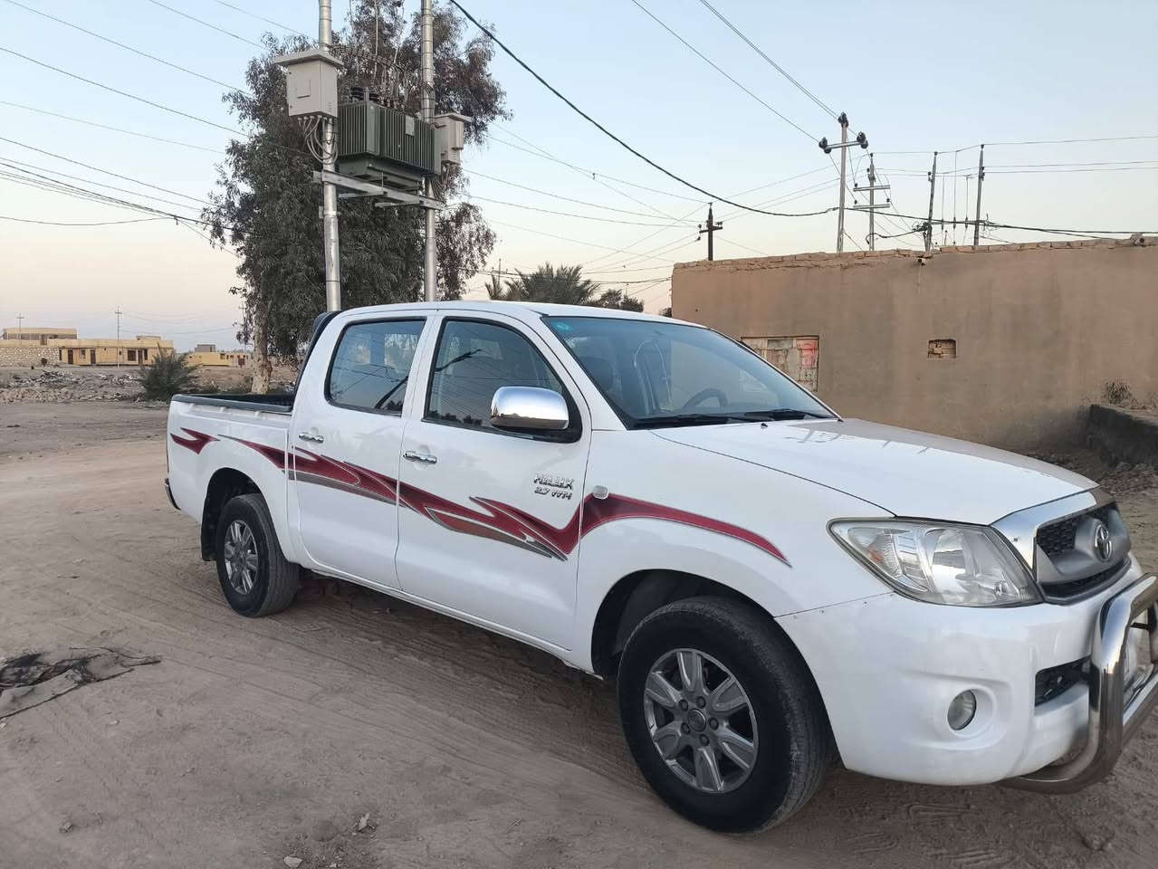 سلام عليكم للبيع بيكم فلونزه مديل 2011 رقم بغداد مشروع وطني تحويل مباشر
ماشيه 250 محرك مامفتوح
جديده سياره مال جناي 
السعر 162 وبيه مجال للشراي
*********** مكلف بنشر خاص ماجاوب
