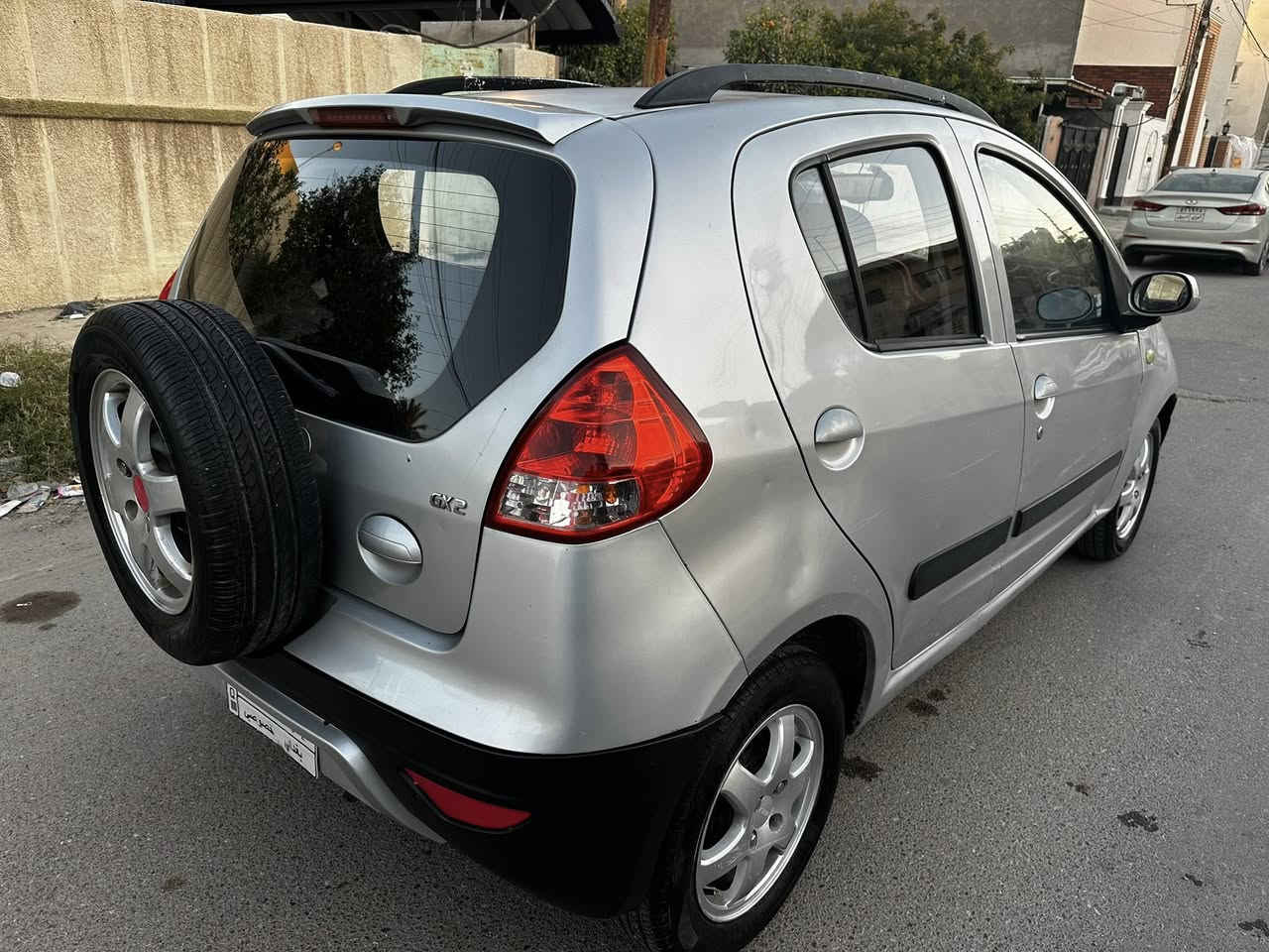 ***********
باندا كروز  2013  كير اوتو السعر 52 ورقة رقم بغداد مشروع وطني تحويل مباشر بيها صبغ جاملغ عكس السايق فقط سبب طخه خفيفة كير مكينة حداديه تبريد كله جديد مكان بغداد الصليخ ال 600  للاستفسار هذة رقمي ***********
