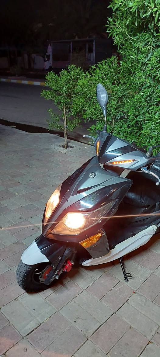 السلام عليكم
البيع موطور نحله محرك 150
موديل 2020 مسجل الثاني يوم تحويل
محرك بعد بلدي 
سعر 900 بي مجال 
مكاني الرمادي 
رقم تلفون  ***********
