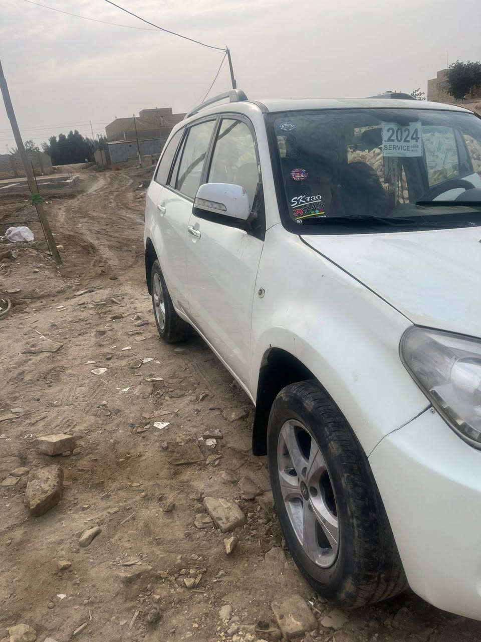 جن واي مزاد 2013 للبيع مكينه وكير مكفولات سياره مكينتها ناعمه دوخلها جديده سعرها 48كتابها كامل وكاله باسمي ***********
