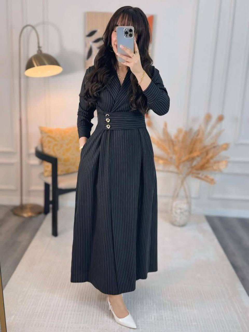 فستان رسمي❤‍🩹
السعر 29 الف 
خامة هوريم دابل تركي
38-40-42-44-46-48
توصيل 6


**إذا كنت صاحب هذا الإعلان وتريد حذفه لأي سبب، رجاءا أرسل رسالة إلى الدعم الفني**