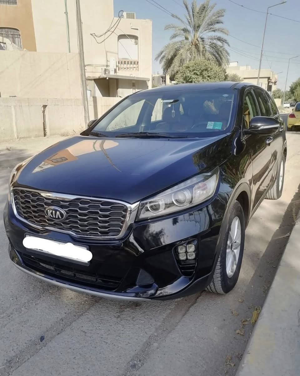 سلام عليكم كيا سورنتو 2019 وارد امريكي مكينة 2400  GDi حادثها جاملغ وبنيد ودعامية وصور الحادث مرفقة بالمنشور   مكينة وكير وتبريد وحدادية كفالة  سيارة بسمي  رقم سليمانية دولي سنوية وهزة جديدة  سيارة مال بيت مامتعوبة ماشية118940 ميل   
مكانها بغداد القادسية :- *********** بي واتساب
