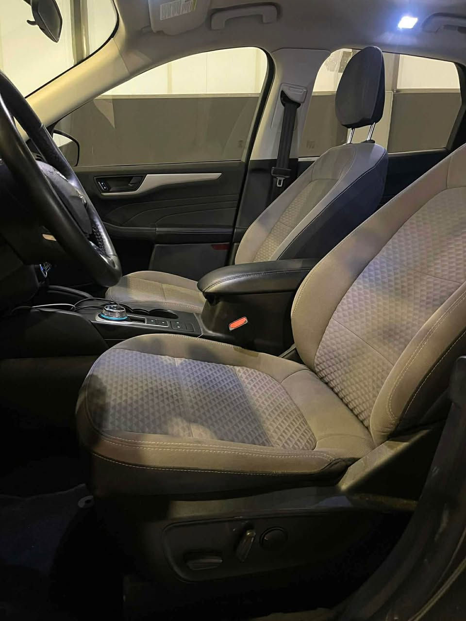 فورد سكيب موديل 2022 
محرك 3 سلندر
صبغ قطعتين بدون دواخل سياره فور ويل بصمه شغال بدون مصرف كير محرك تحويل غرامات شرط …رقم سنوية جديد السيارة جاهزة مكان سيارة دهوك دهوك, العراق


**إذا كنت صاحب هذا الإعلان وتريد حذفه لأي سبب، رجاءا أرسل رسالة إلى الدعم الفني**