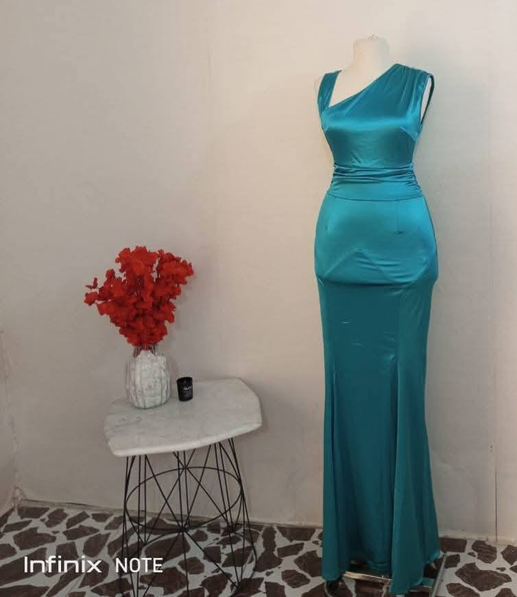 فساتين قياس 40 42 سعر القطعه 7 الاف


**إذا كنت صاحب هذا الإعلان وتريد حذفه لأي سبب، رجاءا أرسل رسالة إلى الدعم الفني**