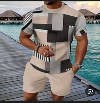 مقاس L • ملابس