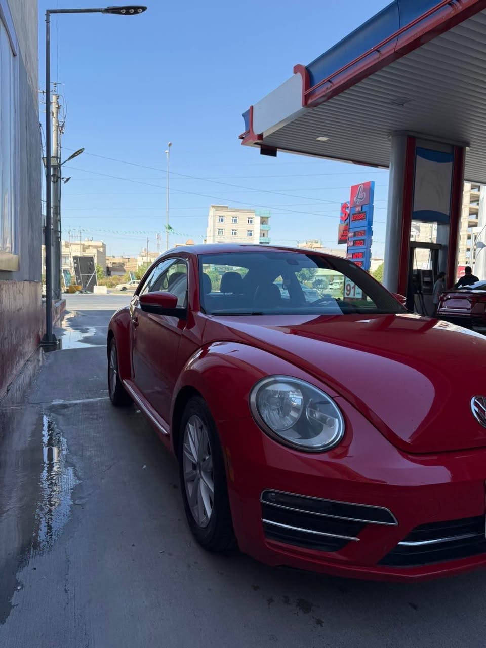 بيتلي موديل 2017 مةكينة 1.8 توربو مةرغوب
  فول فولة تةنها پانورامة نية   
100 مايل روشتية 
بةسمة 
شاشه گةورة 
گوشين جلد 
گوشين هيتةر 
كار پلةي  
ناو سور  
دةبل جةكمةجة   
سيارةكة زور خاوينةو بي مةسروفة. 
تةنها جاملخي پشتي سبوغة پيشي كةپسة 
ارباگي نةتةقية 
يةك دوو تةعديلي بجوكي هةية..  
نرخي سيارة 119 وةرةقة معامةلةيةكي زور كةم
 12 وةرةقة خرامةي لة سةرة باش معمامةلة دةيگةرينمةوة …..ژمارة موبايل 
واتس اپ…  7️⃣5️⃣0️⃣2️⃣2️⃣0️⃣2️⃣8️⃣0️⃣8️⃣
كورةك… 7️⃣5️⃣0️⃣4️⃣2️⃣0️⃣0️⃣8️⃣0️⃣8️⃣ أربيل, العراق
