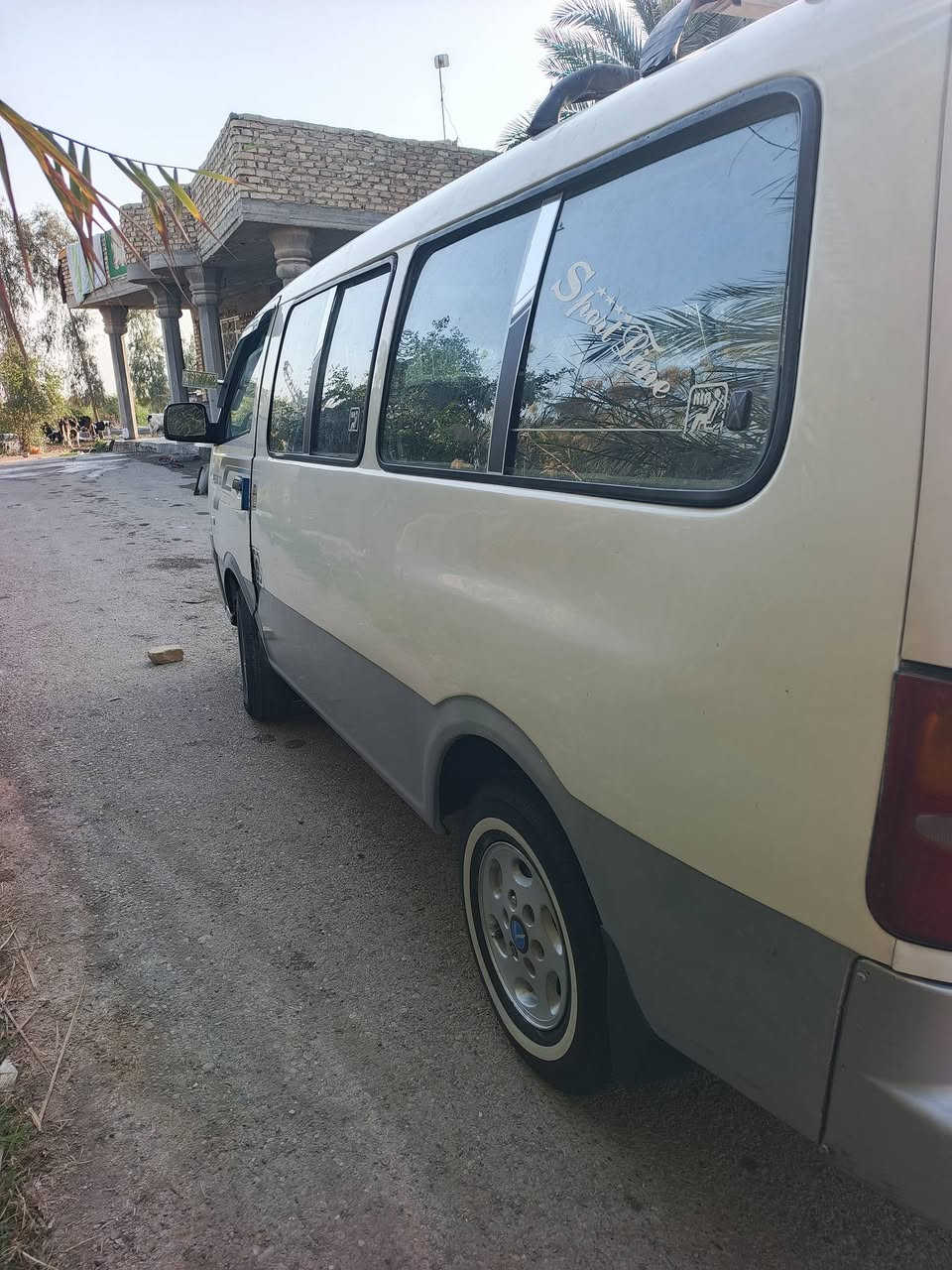 سياره للبيع كير اكسن محرك صدر كهربائي مديل 97 مصبوغ جماليه مكان بل تاجي سعر 57بيه مجال *********** كورك *********** سنويه 2029 تسقط
