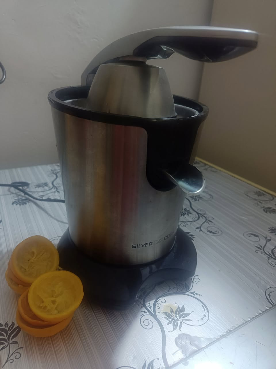 معصارة برتقال ورمان 15 الف  مكانة التراث
***********
