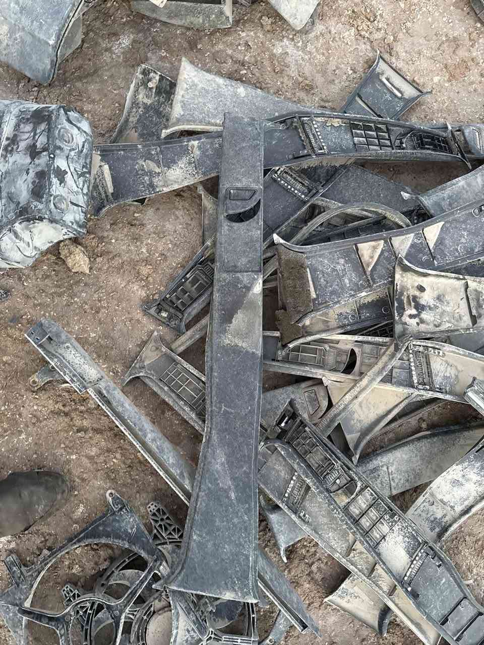 سلام عليكم كراج كامل مال اوبل كيرات سيناتور بيبان كلشي موجود سعر مناسب للبيع كله شلع برغي ما اخلي بلكاع كله بلعافية مكاني سماوة ***********
