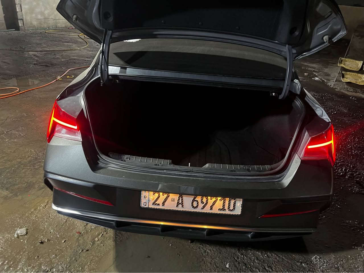 النترا موديل 25 وارد أمريكي حادثها جاملغ وباب جهه يمنه جاملغ مبدل اصلي نفس لون الباب نفسه مصلح على بارد بدون دواخل وايرباك سياره جديده بلكارتون شراي يتصل *********** السعر 177 بيها مجال البصرة, العراق
