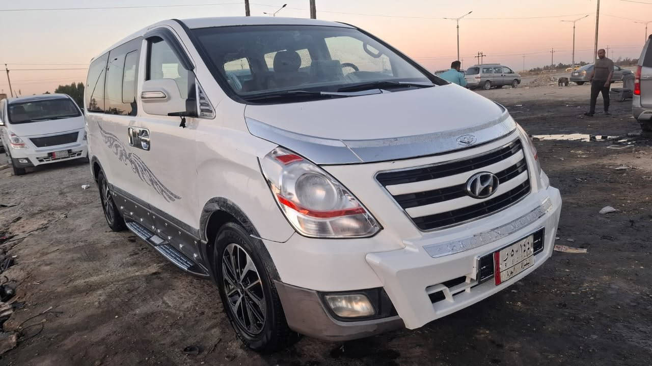 ستاركس للبيع موديل 2017 مفتوح محور مسكر كير اوتماتيك رقم بصره سنويه لل 2028 سياره جاهزه مكان السياره ناصريه مركز 
***********
