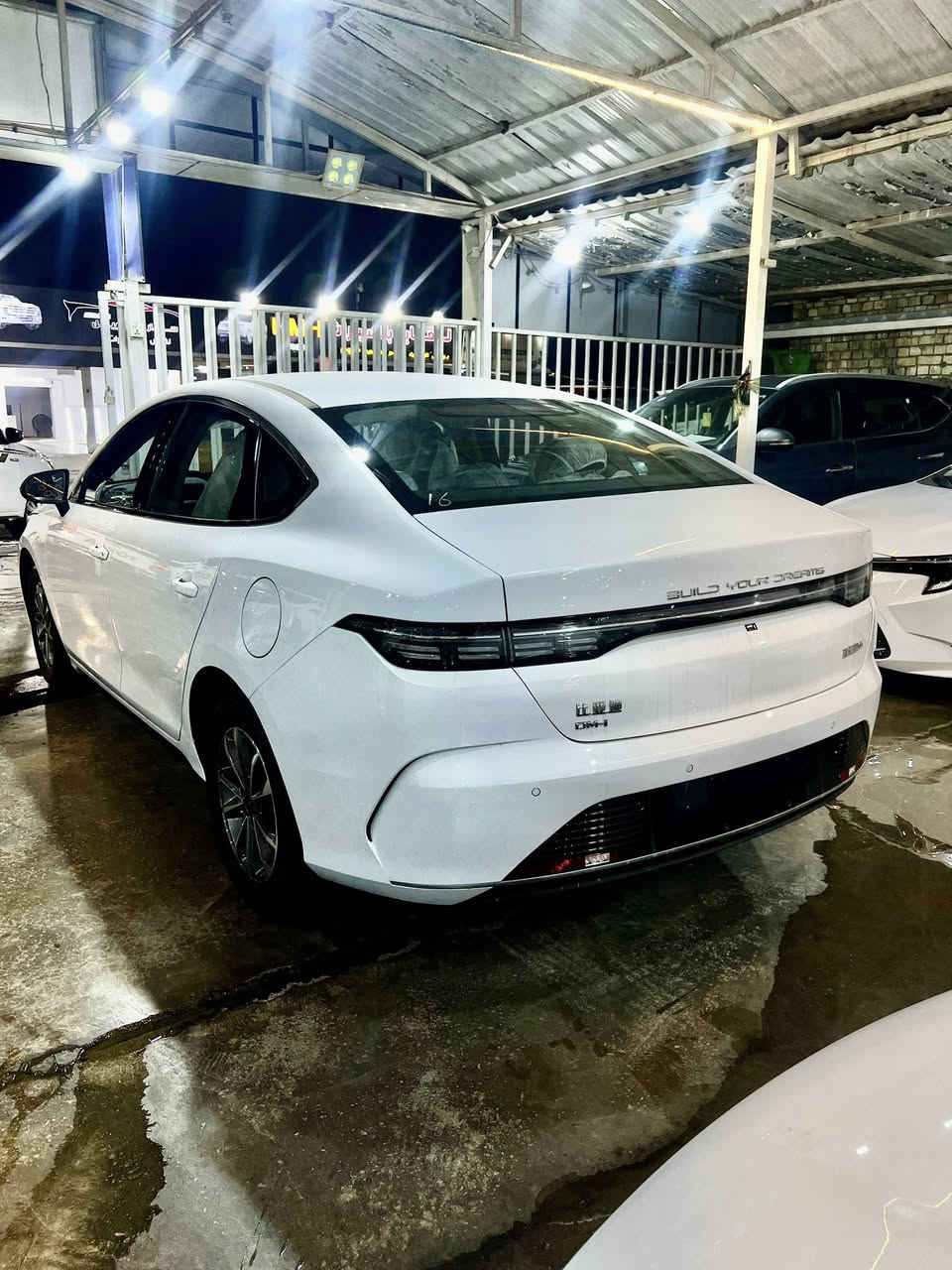 ♦️بي واي دي ديستروير 05 موديل 2025♦️

‼️مواصفات معروفة‼️

♦️ملحقات كاملة(شاحن+كرت+منفاخ)
♦️كير ماوس
♦️شاشة كبيرة دواره 
♦️قطعتين تبريد
♦️مقاعد جلد ابيض رياضي

❌✨السعر: : 18,500.000 دينار ❌
(السعر شامل الدلالية)
السيارة تترقم بغداد✨
‼️البيع نقد فقط ‼️

📍العنوان:بغداد الكريعات شارع الوقف السني معرض الفرقان لتجارة السيارات

☎️للاستفسار:
***********
***********
***********
