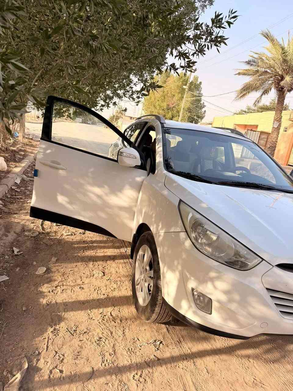 السلام عليكم
توسان  2013
خليجي محرك 2000
صبغ باب خلف السائق وجاملغ والسونار مرفق مع الصور كير مكينه تبريد مكفول
رقم بغداد انكليزي تحويل ثاني يوم السعر 145$ بيه مجال بسيط
عنوان بابل المسيب رقم الهاتف ***********
