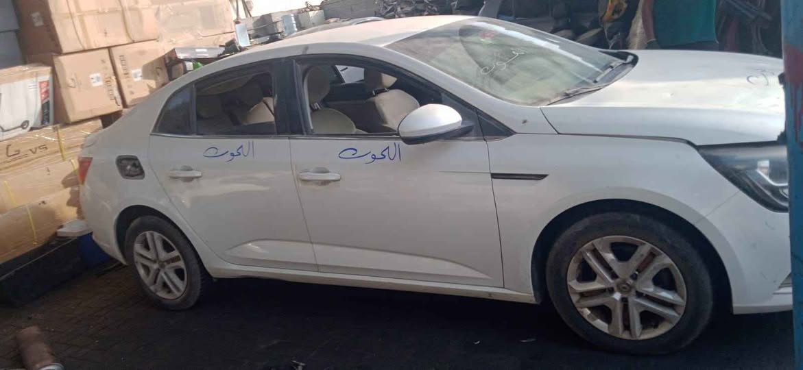 وصل بفضل الله💯💯
جميع قطع غيار #ميجان4
#megane4 👌👌
تنفس طبيعي 1600cc
تربو 1200cc
تربو 1300cc
لكل العملاء المنتظرين #ميجان4 تم الوصول 
متاح الشحن🏍️
محمد الحوت لقطع غيار سيارات استيراد الرينو/Mohamed Elhut 
#محمد_الحوت_لقطع_غيار_سيارات_استيراد
#قطع_غيار_رينو
🔧🔩🔧🔩🔧🔩🔧
📍اكتوبر الحى العاشر مول سيتى ستارز برج 5محل 5/6
📞01000100805 السادس من اكتوبر, الجيزة


**إذا كنت صاحب هذا الإعلان وتريد حذفه لأي سبب، رجاءا أرسل رسالة إلى الدعم الفني**