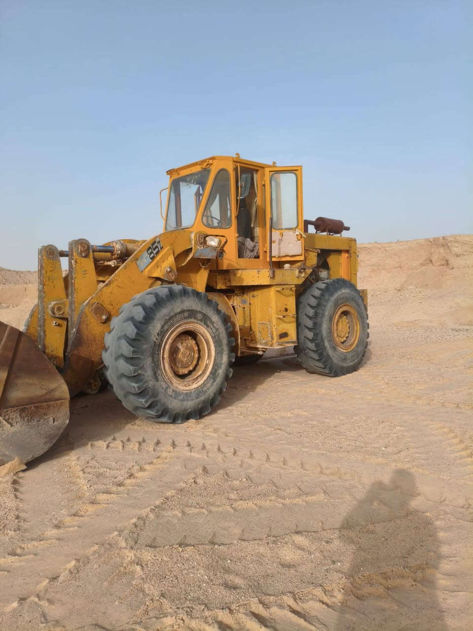 سلام عليكم..
شفل كاوسكي موديل 82 حجم 85   للبيع مكينة كير كفالة عامة حدادة صار اسبوع من شادها كلها جديد تايرات الكل نظيف شفل تأخذه كبل للشغل ما تصرف عليه الف سنوية بسمي تحويل يمتى ما تريد السعر 200 وبيها مجال بسيط للإستفسار الاتصال على   ‎0781 490 0170
