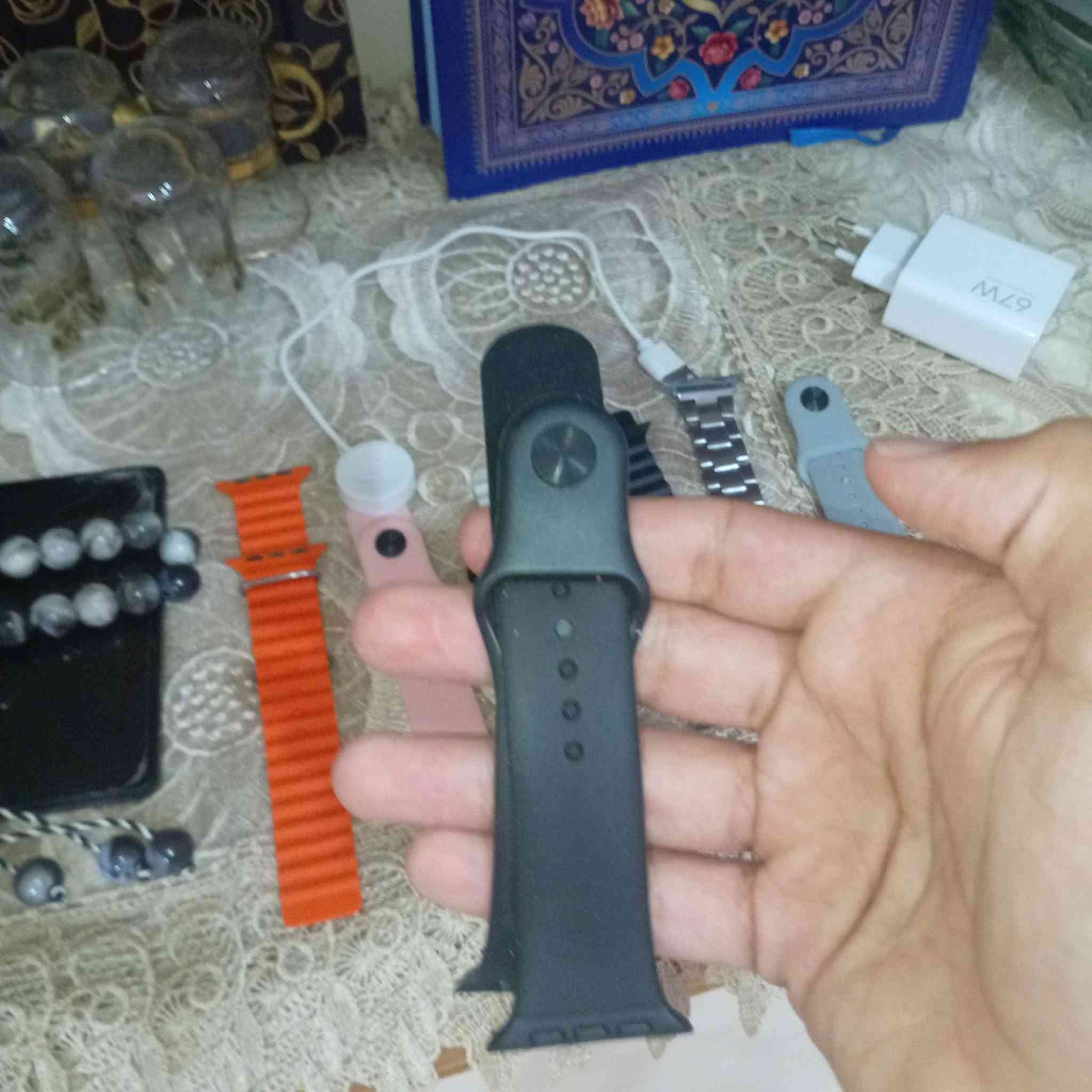 ساعة ذكية للبيع ما مستعمله جديدة انطيني سعر واذا عجبني ابيع للتفاصيل *********** (السماوة)
