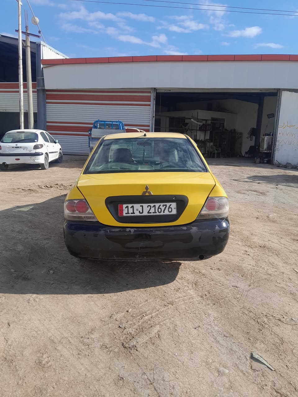 لانسر ٢٠١٠ رقم بغداد بأسمي للبيع او المراوس حسب القناعه 
السعر٦٤ وبيها مجال ***********
