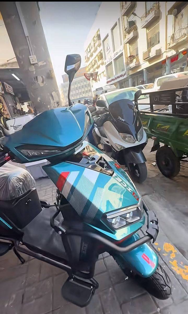 سكـنس مـدرعة موديل 2025
ملف 2000w
بصمتين✅
تشغيل عن بعد✅
كارت NFC✅
جنـطة خلـفية✅
تمشيك الشحـنة الواحدة 50km حـقيـقي✅
تتـحمل الاوزان الثقيـلة 
لايـت زنون✅
انذار ضد السرقـة ✅ 
الـسعر  600 وبيـها مجال
عنـواني بغـداد


**إذا كنت صاحب هذا الإعلان وتريد حذفه لأي سبب، رجاءا أرسل رسالة إلى الدعم الفني**