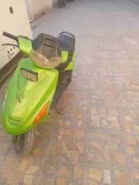 فراشه مفتوحه محرك ناعم ونضيف دراجه تشتغل هندر طكه وحده عوزه شويه ترتيب...