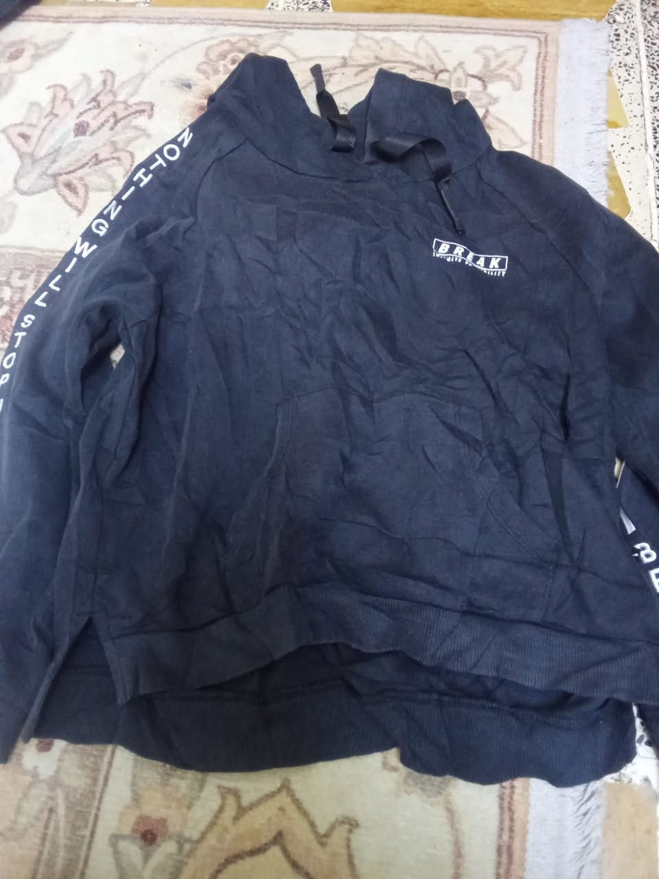 القطعة ب 2000

الحجز ع هذا الرقم ***********
