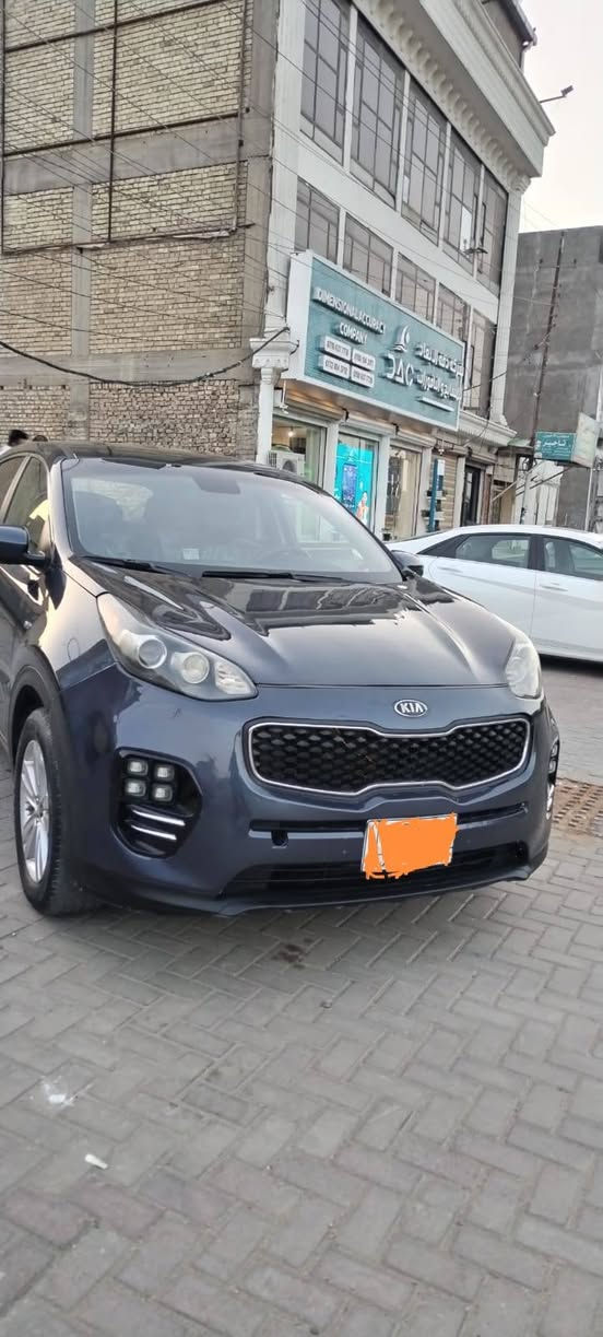 سلام عليكم سبورتج موديل 2019. وارد امريكي حادث قبق جنطه او جاملغ خلفي والبنيد سياره جديده مابيه نقص ماشيه 63 فور ويل شاشه لمس كامره تحكمان فول رقم كربلاء بسمي مكان السياره كربلاء السعر 147 او بيه مجال التواصل على الرقم ***********
