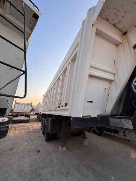 للبيع عربانه ابو حيدر موديل 2015 السعر 195$ وبيهه مجال العنوان البصره الزبير طريق سفوان معرض المهدي للأتصال *********** ابو علي ‏‪0780 139 7951‬‏
