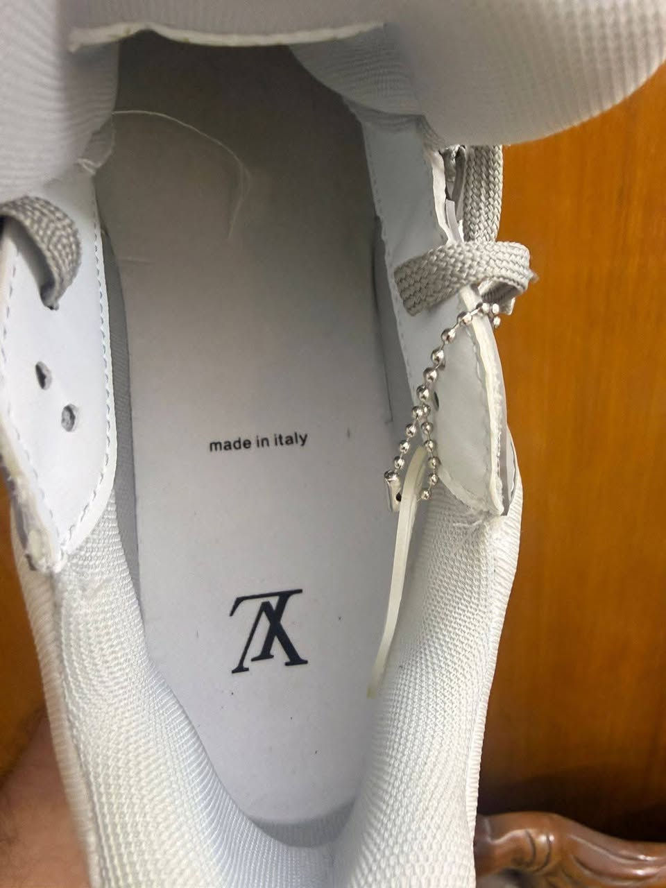 بس لاباس يعرف القطعه اخر قطعه من تصفيه محل القياس 45 السعر ٣٠ الف  توصيل مجاني


**إذا كنت صاحب هذا الإعلان وتريد حذفه لأي سبب، رجاءا أرسل رسالة إلى الدعم الفني**