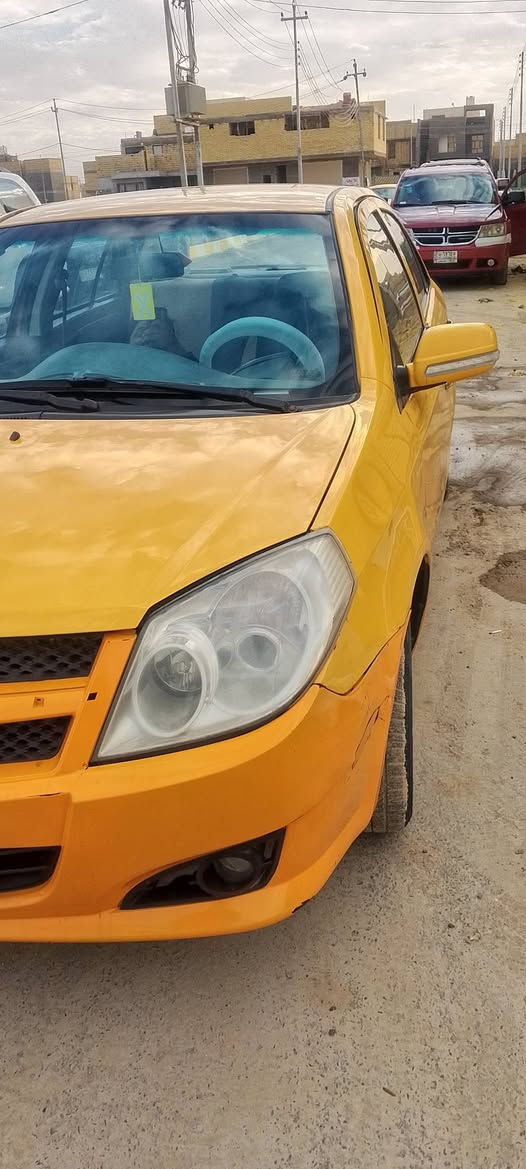 سلام عليكم جلي ام كي موديل 11
السنويه لل 27 كير ومكينه وحداديه كله جديد 
كهربائيات كلها شغاله 
الشاشه شغاله 
مكاني ناصريه المداور ثاني يوم 
*********** 
السعر 28 وبيها مجال
