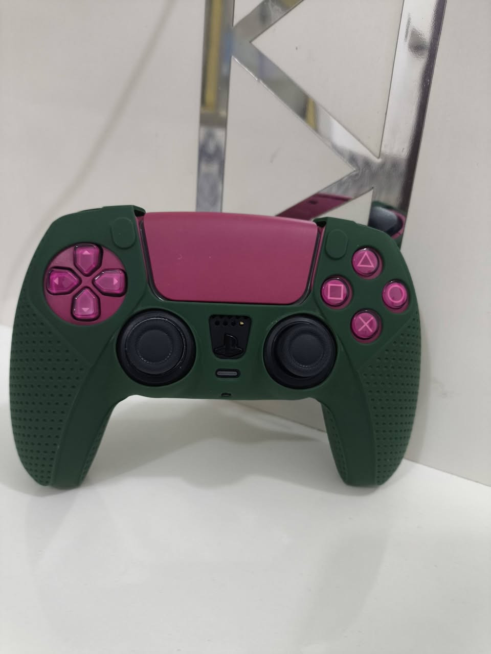 يدة بلي 5 اصليه 
كلش نضيفه سعرها 65الف بيها مجال بسيط


**إذا كنت صاحب هذا الإعلان وتريد حذفه لأي سبب، رجاءا أرسل رسالة إلى الدعم الفني**