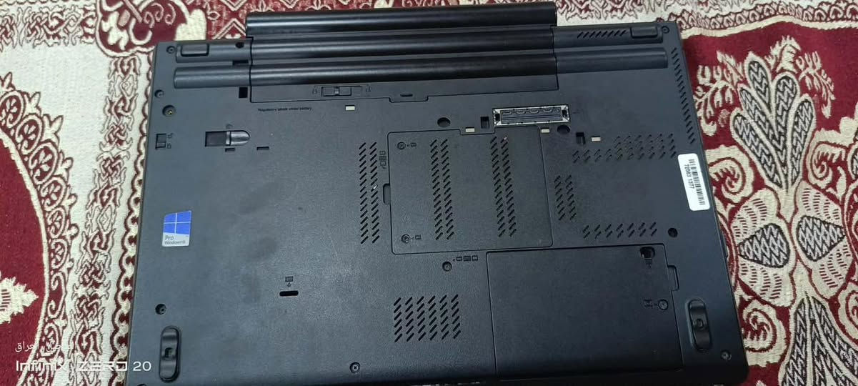 0  النوع
‏core i7 3th الجيل 
‏Ram 8GB الرام
‏Hard 256GB SSD هارد 
‏Vga2GB nvidia بطاقات الرسوم سعره 250
‏للتواصل ***********
