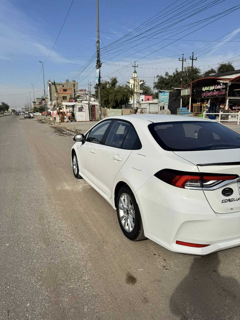 السلام عليكم 
كورلا (2025) هايبرد شكل الخليجي 
رقم بغداد 
ماشيه (7000)الف 

المواصفات 👇

🔵محرك 1.8 لتر VVT هايبرد
🔵كشنات جلد
🔵داخل اسود
🔵كير بوكس اوتوماتيك 6 سرع 
🔵دخول ذكي و تشغيل ( بصمة ) 
🔵شاشة apple car play and android auto
🔵كامرة خلفية 
🔴رادار تحديد مسار ومانع تصادم ‼️
🔵 دشبول ديجتال 
🔵تبريد قطعتين 
🔵 فتحة سقف ( سلايد روف )
🔵 لايت أمامي وبروجكتر  LED ‼️
🔵 بك لايت LED‼️
🔵 تحكم ستيرين 
🔵 اوتو لايت
🔵 اوتو هولد
🔵 نظام ABS 
🔵هاند بريك كهرباء 
🔵نظام التحكم بالانارة الخارجية
🔵 اشاير بالمري
🔵حساس ضغط الاطارات
🔵 وضعيات قيادة 
🔵مانع انزلاق

مكان السياره بغداد 

السعر (164$) 
للاستفسار : ***********

