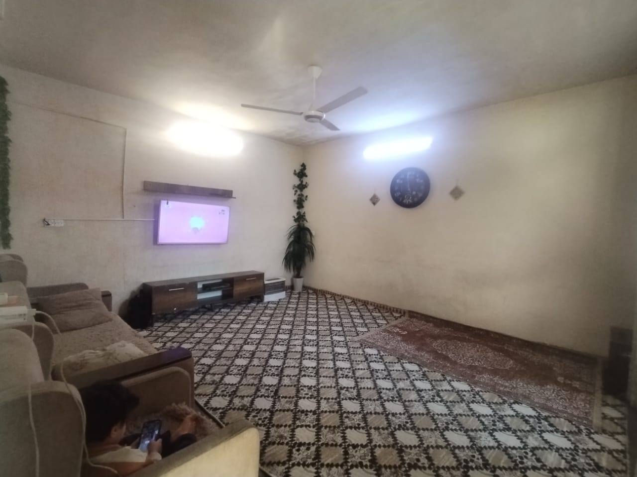 اعلان بيت رقم مو طابو للبيع 
العنوان كركوك منطقه ١٦ اب مقابل علوة اسماك داقوق 
مساحه ١٤٠ متر بناء جديد 
السعر ٣٨ مليون
للاستفسار الاتصال على الرقم ***********
توجد خدمة واتساب على هذا الرقم 
او الرقم الثاني ***********
لمعرفة المزيد من العروض تابع صفحتنا على الفيس بوك سجاد للعقار ونستقبل جميع عروض بيع وشراء العقارات كركوك, العراق
