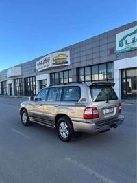 مونيكا • ٢٠٠٦ • ٢١٠٠٠٠ كم