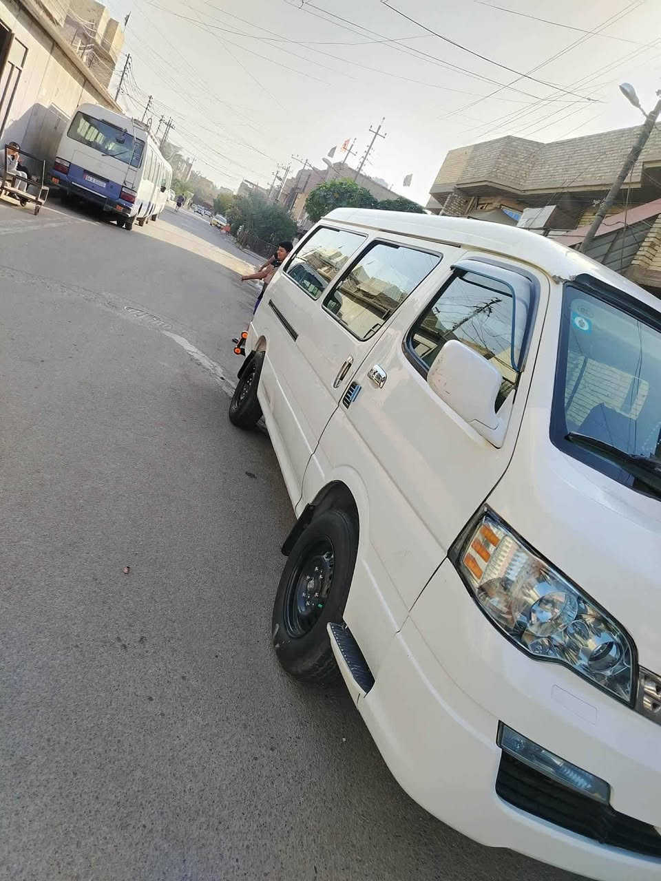 السلام عليكم جنبي للبيع موديل  ١٥ مكفوله من كير اكسل محرك دوشمه بيهه صبغ بلكصه تحويل مباشر  السعر ٩٥ مكاني العبيدي، ***********
