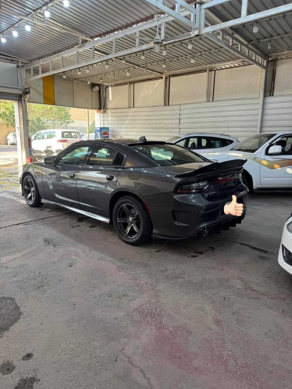 السلام عليكم شلون الشباب
السياره للبيع واذامراوس بجارجر هم 
جارجر GT سوبر تراك موديل 2019 
السياره استخدام شخصي 
ماشيه 87M
عليه برمجة ايكل 
مواصفات GT معروفه ميحتاج نحجي بيهن 
السياره رقم انكليزي الجديد رقم شبه مميز السياره باسمي تحويل مباشر 
سعر السياره 200 قفل 
ليحب يتواصل ويايه 
*********** متواجد واتساب
