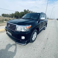 لاندكروز ٢٠١٣ • ماشي ١٨٠ الف • كفاله عامه