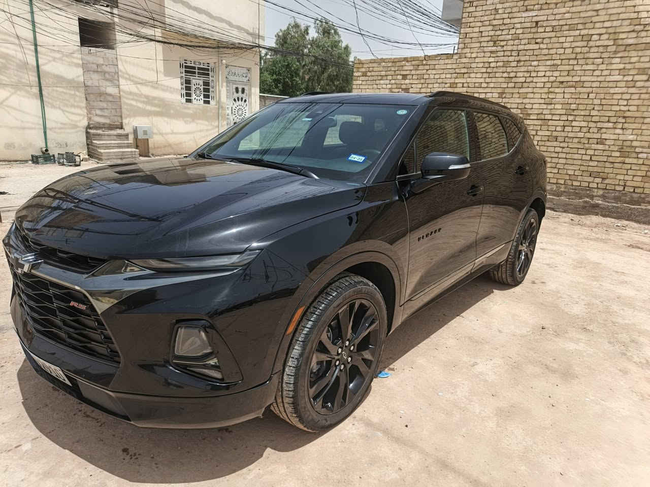 بلا يزر ٢٠٢١ rs   فول مواصفات
حادث باب خلفي مبدل نفس اللون وبخه خفيفه بالجاملغ الخلفي عكس السايق
رادار امامي وجانبي
تحديد مسار اوتو بارك ٣ انظمه قياده
محرك ٣٦٠٠ 
ماشيه ٨٠ الف كيلو (كيلو متر، )
جنطه شفط كروس، سىرعه منافذ usb   ورام نفكيشن
كشنات جلد  كهرباء تدفئه وتبريد ميموري ٣ وضعيات
تدفئه بالكشنات الخلفيه
اضائه محيطيه Led
جنطه شفط كهرباء
كامره دواره 
تعتيم مري ذكي +مري، قلاب بالبك
 الماسحه الخلفيه اوتو مع المطر 
بقيه مواصفات  الRs   المعروفه
ب ٢٣٠ وبيها مجال بسيط
مكان السياره نجف
 ***********

