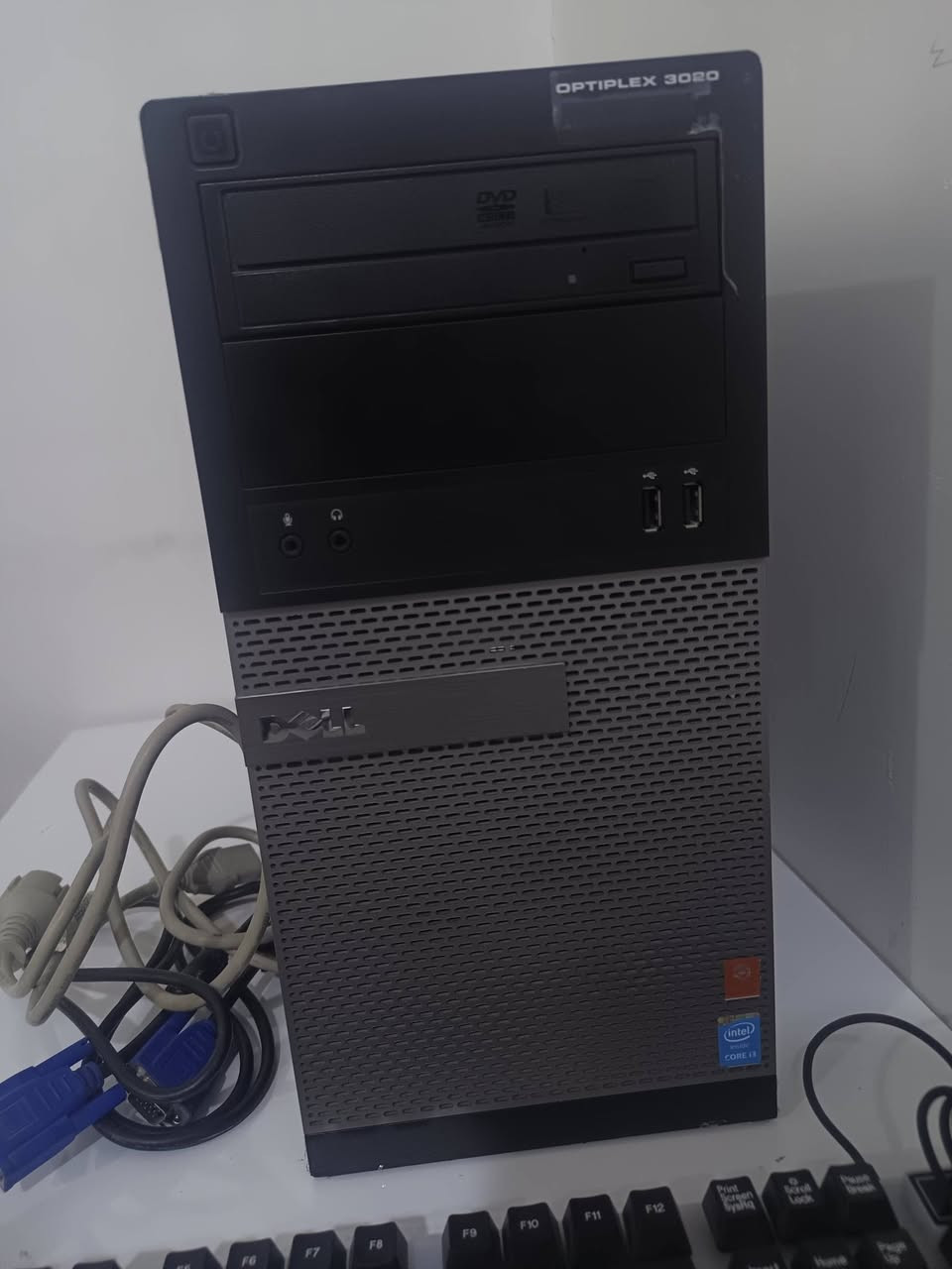 كيس سستم كلش نضيف كامل ملحقاته ب75 
يوجد توصيل 
I3 الجيل الرابع 
RAM كيكا 8 ddr3
Hhd 500
كرت شاشه داخلي 2 كيكا


**إذا كنت صاحب هذا الإعلان وتريد حذفه لأي سبب، رجاءا أرسل رسالة إلى الدعم الفني**