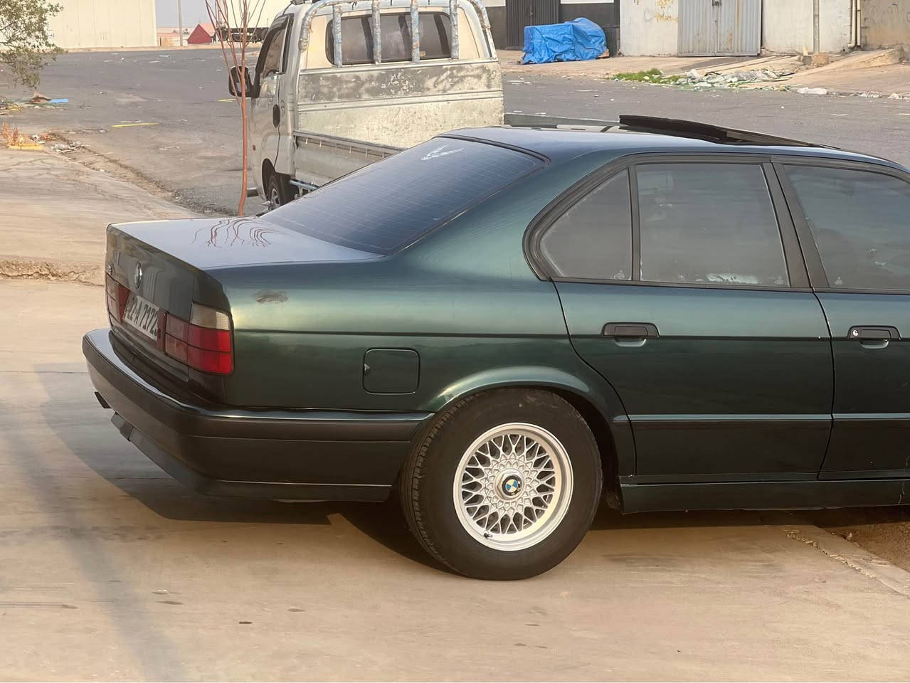 فرۆشتنی خیرا ١٩٩٥فول فول چوار تایەو ویلی لۆک تەبریت سارد🥶گەرم🥵جەمپەکی پیشی هەیە لایی سەکن ناویی گرتیە پانکە کارەبا سڵنسابیلاد بەشەرتی بەردی گزۆز *********** أربيل, العراق
